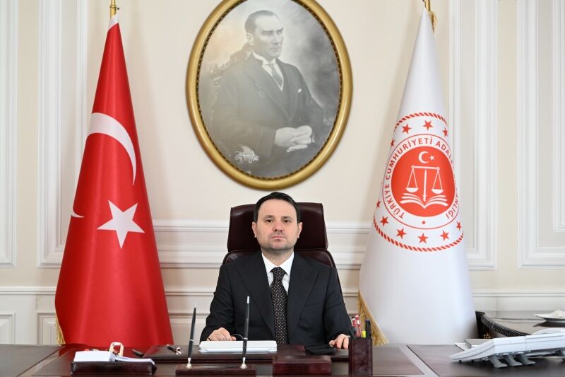 Bakan Gürlek: 2026'nın İlk Çeyreğinde 76 Suçlunun İadesi Gerçekleşti