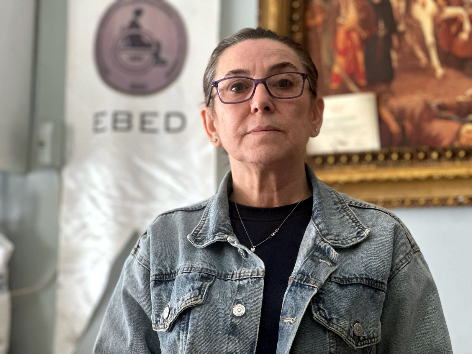 E N G E L L I D E R N E G I N D E K I R A B O R C U N E D E N I Y L E 1211521 360283