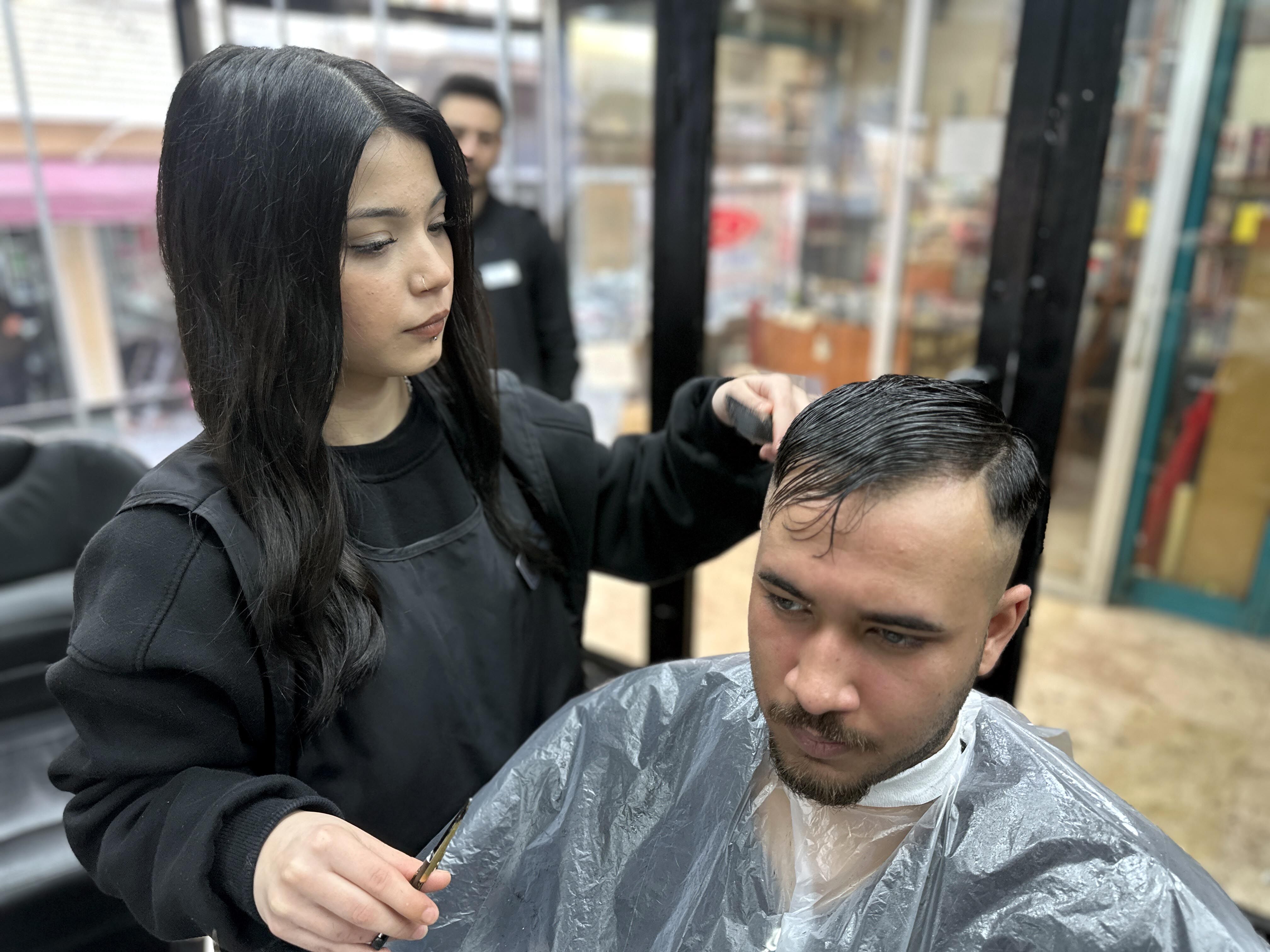 E R K E K B E R B E R I N C I R A G I S I R M A K E N D I D U K K A 1199350 356688