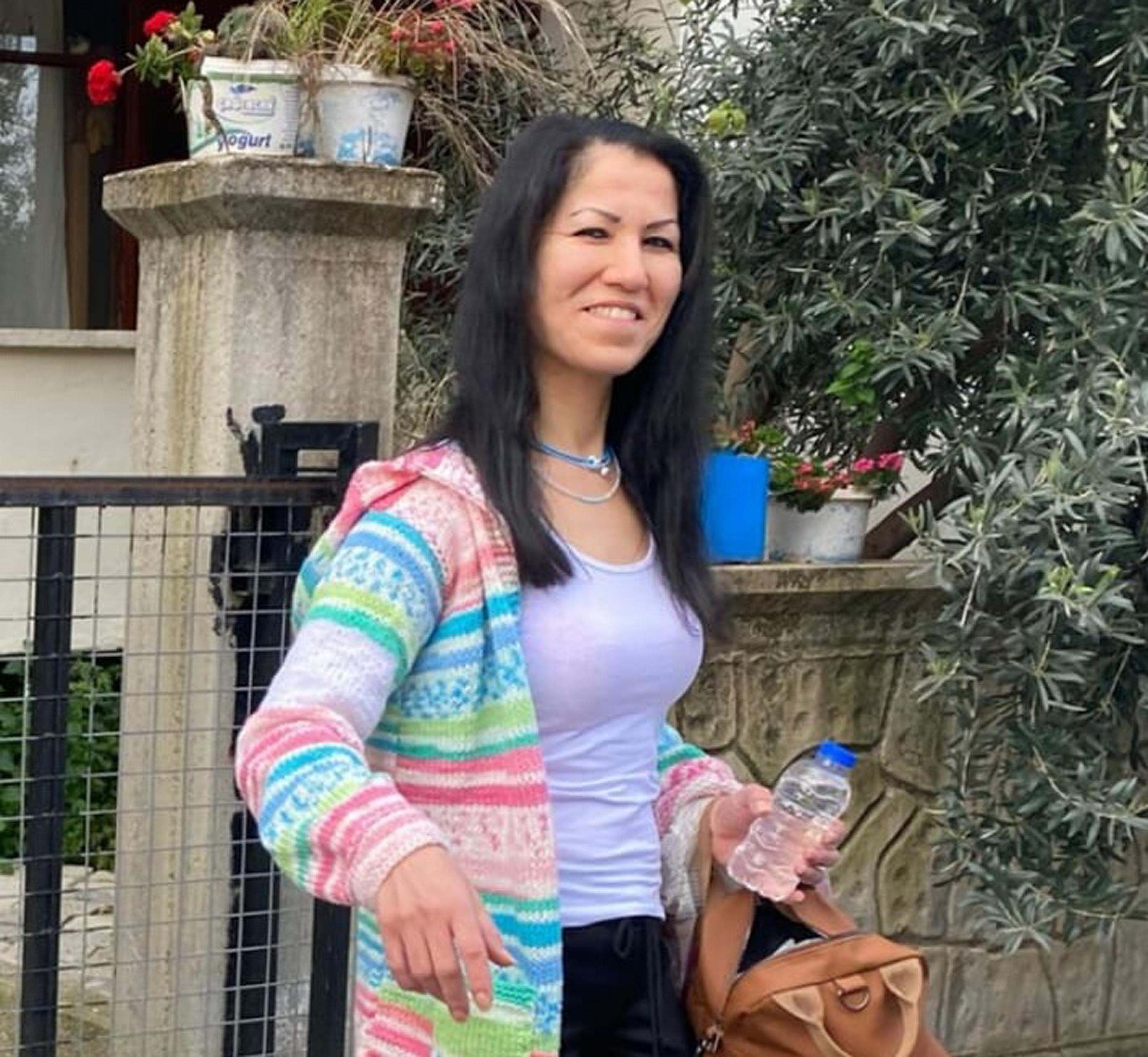 E S I T A R A F I N D A N O L D U R U L E N S E R M I N’ I N T A B U T 1203941 357968