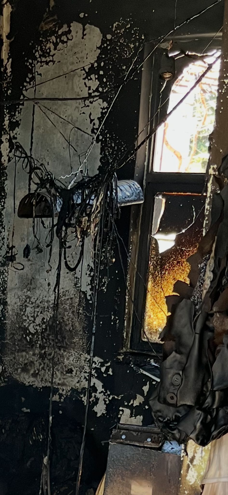 E V D E C I K A N Y A N G I N D A H A Y A T I N I K A Y B E T T I 1197672 356146