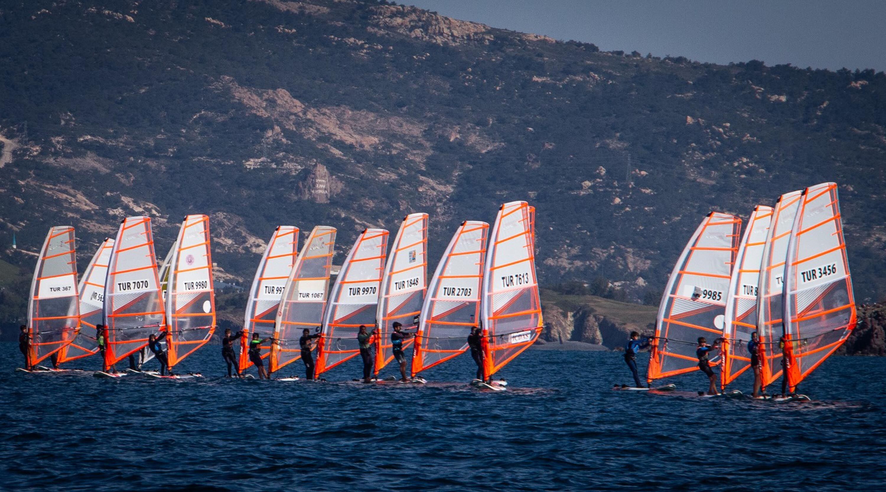 F O C A D A S O R F R U Z G A R I M I L L I F O R M A I C I N E S 1212257 360495