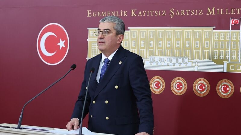 CHP'li Günaydın’dan Kuşadası Belediye Başkanı Günel’in gözaltına alınmasına tepki