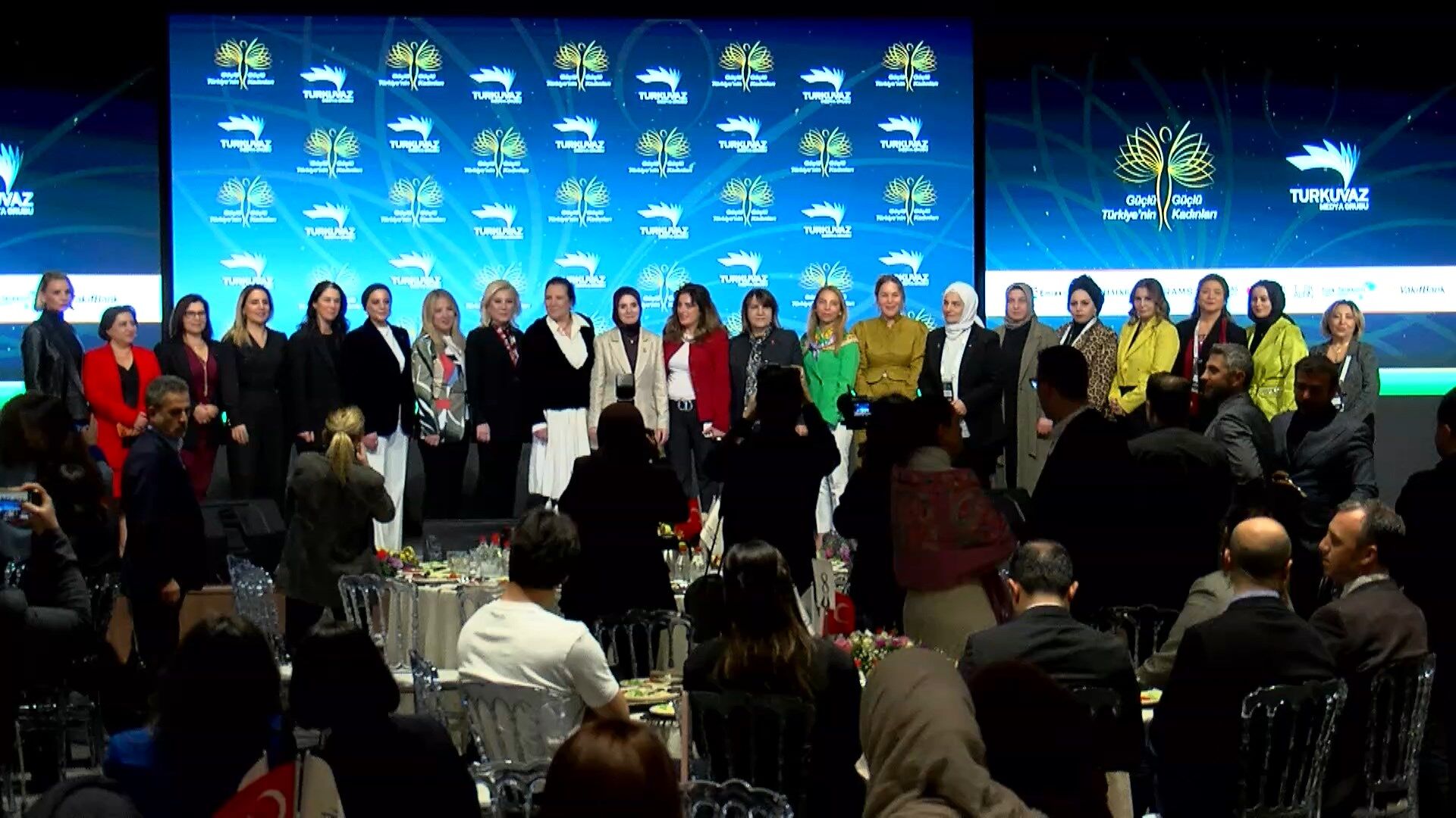 I S T A N B U L B A K A N G O K T A S K A D I N L A R I C I N U C 1196210 355681