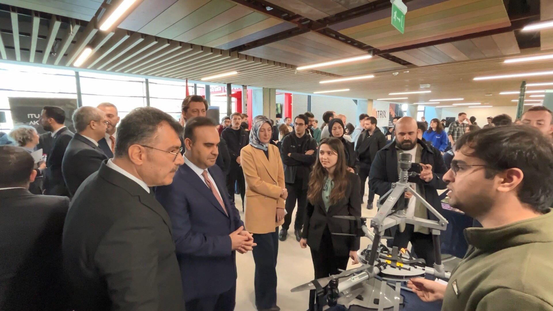 I S T A N B U L B A K A N K A C I R S A V U N M A S A N A Y I I A 1231905 366406