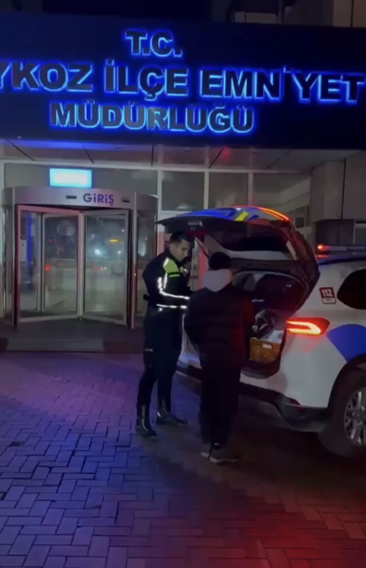 I S T A N B U L B E Y K O Z’ D A A B A R T E G Z O Z K U L L A N 1203713 357908