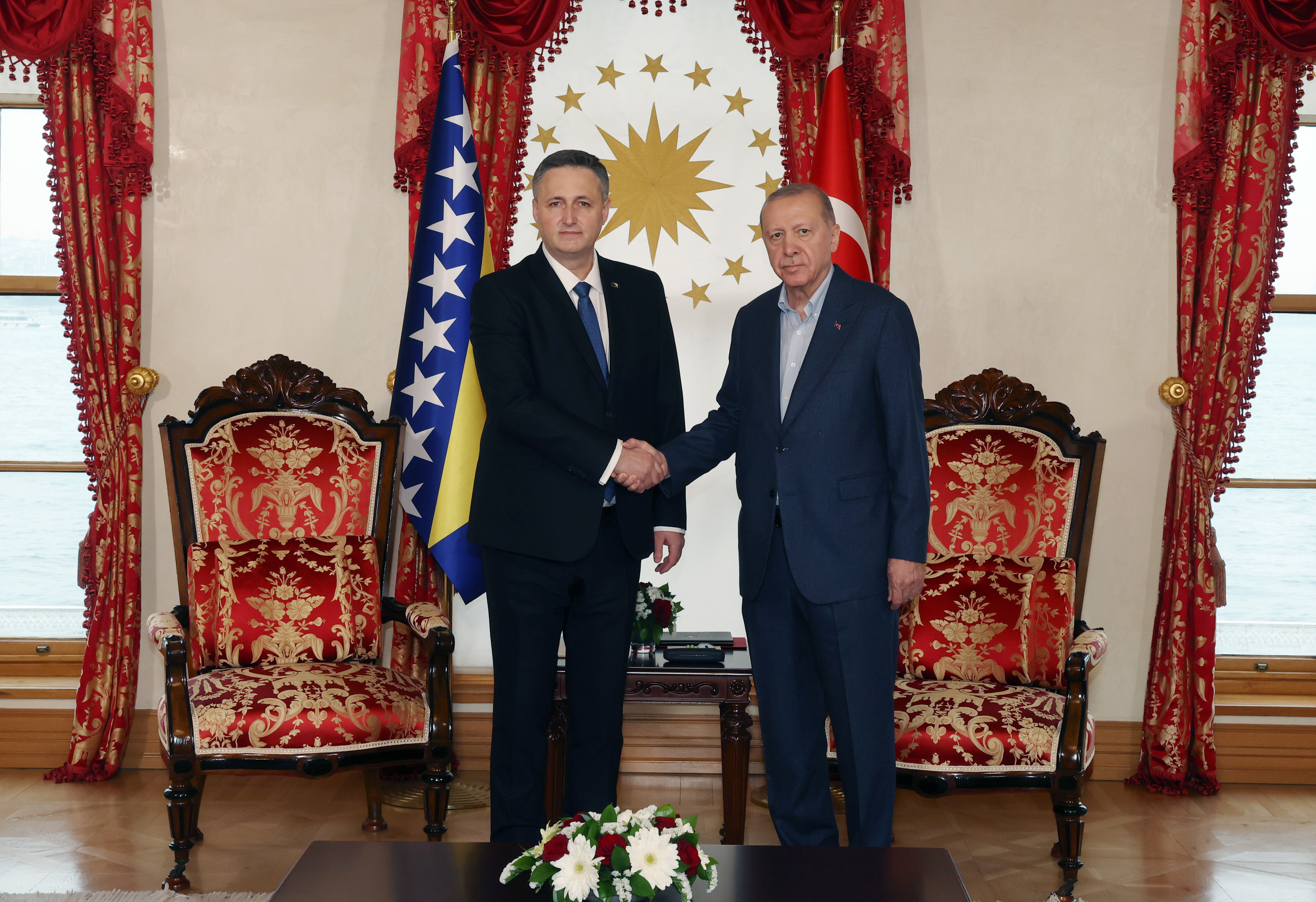 Cumhurbaşkanı Erdoğan, Bosna Hersek Devlet Başkanlığı Konseyi Başkanı Denis Beçiroviç İle Bir Araya Geldi