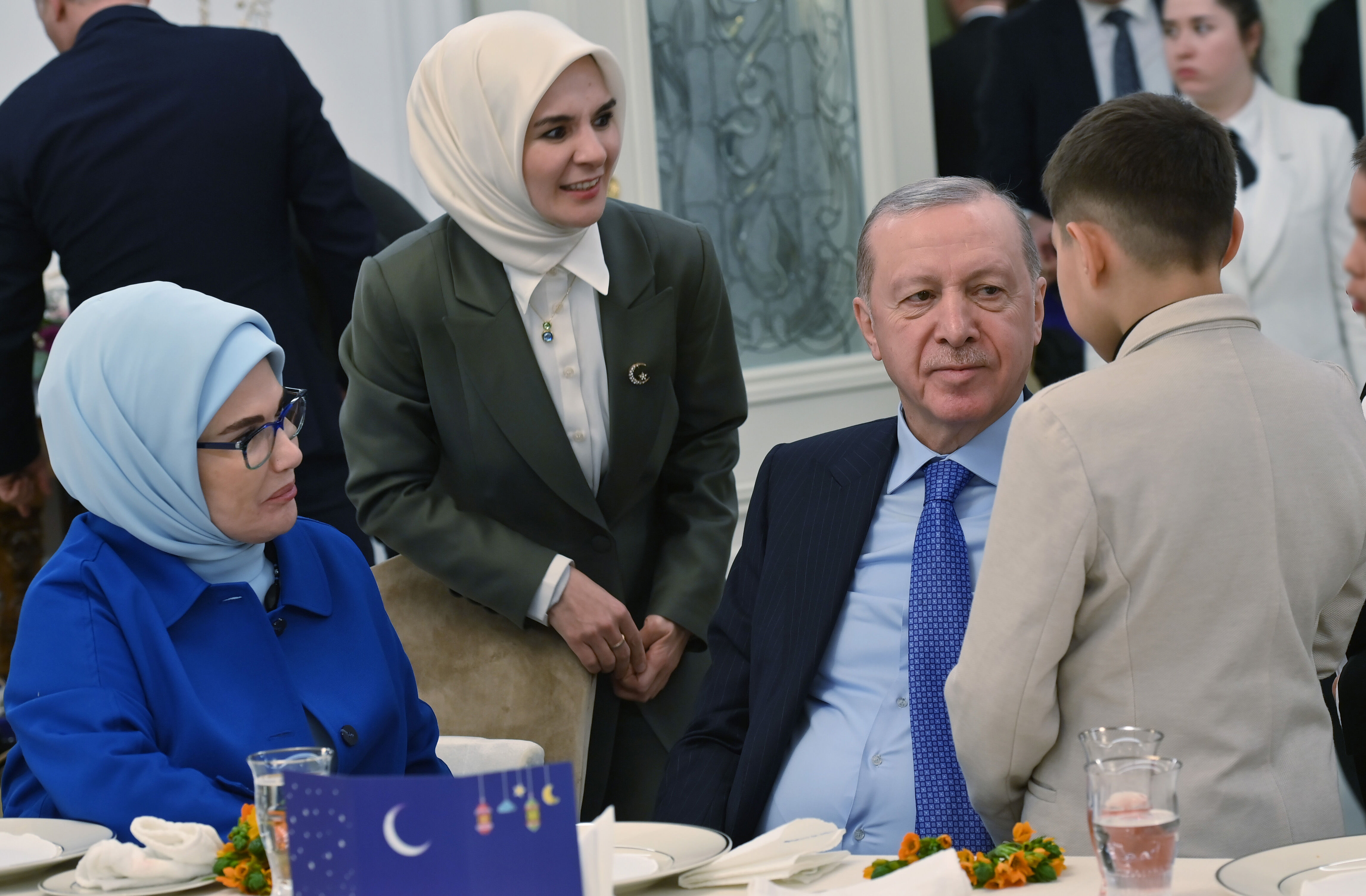 Cumhurbaşkanı Erdoğan, İftarını Devlet Himayesindeki Çocuklarla Açtı