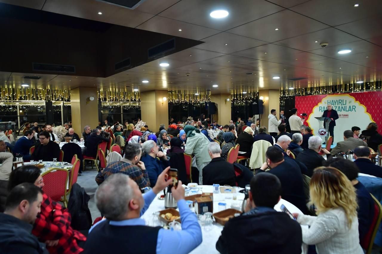 I S T A N B U L – F A T I H B E L E D I Y E S I B A S I N M E N S U P 1214037 361008