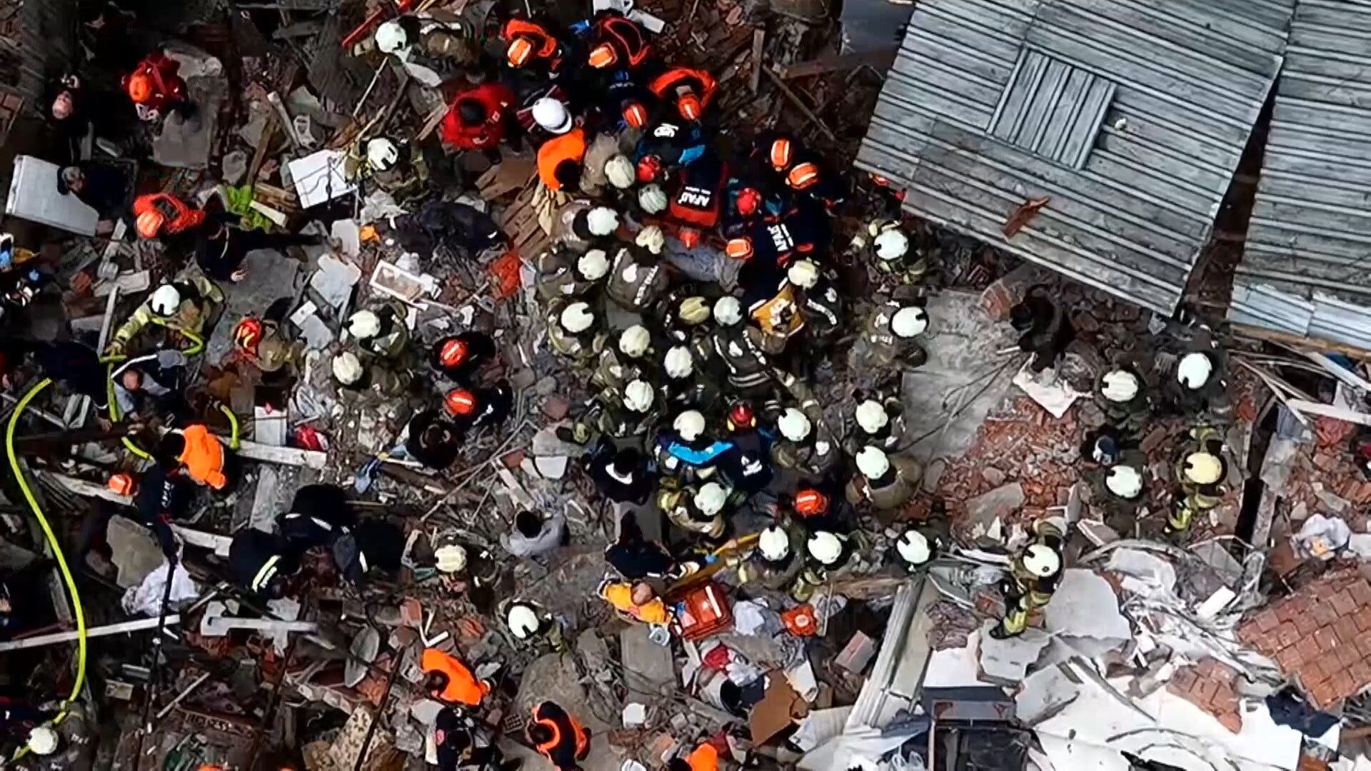 I S T A N B U L – F A T I H’ T E C O K E N 2 B I N A D A K I K U R 1224398 364072