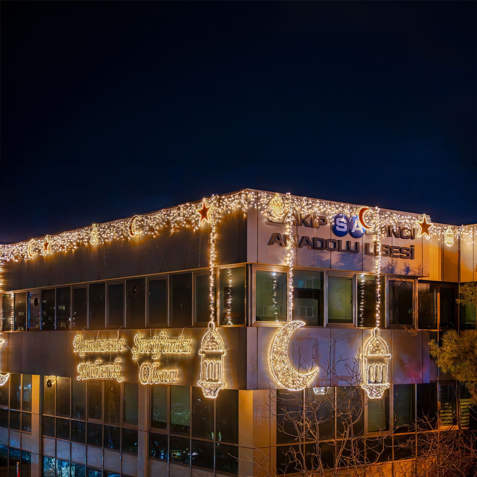 I S T A N B U L I S T A N B U L D A B A Z I O K U L L A R I N D I 1204034 357981