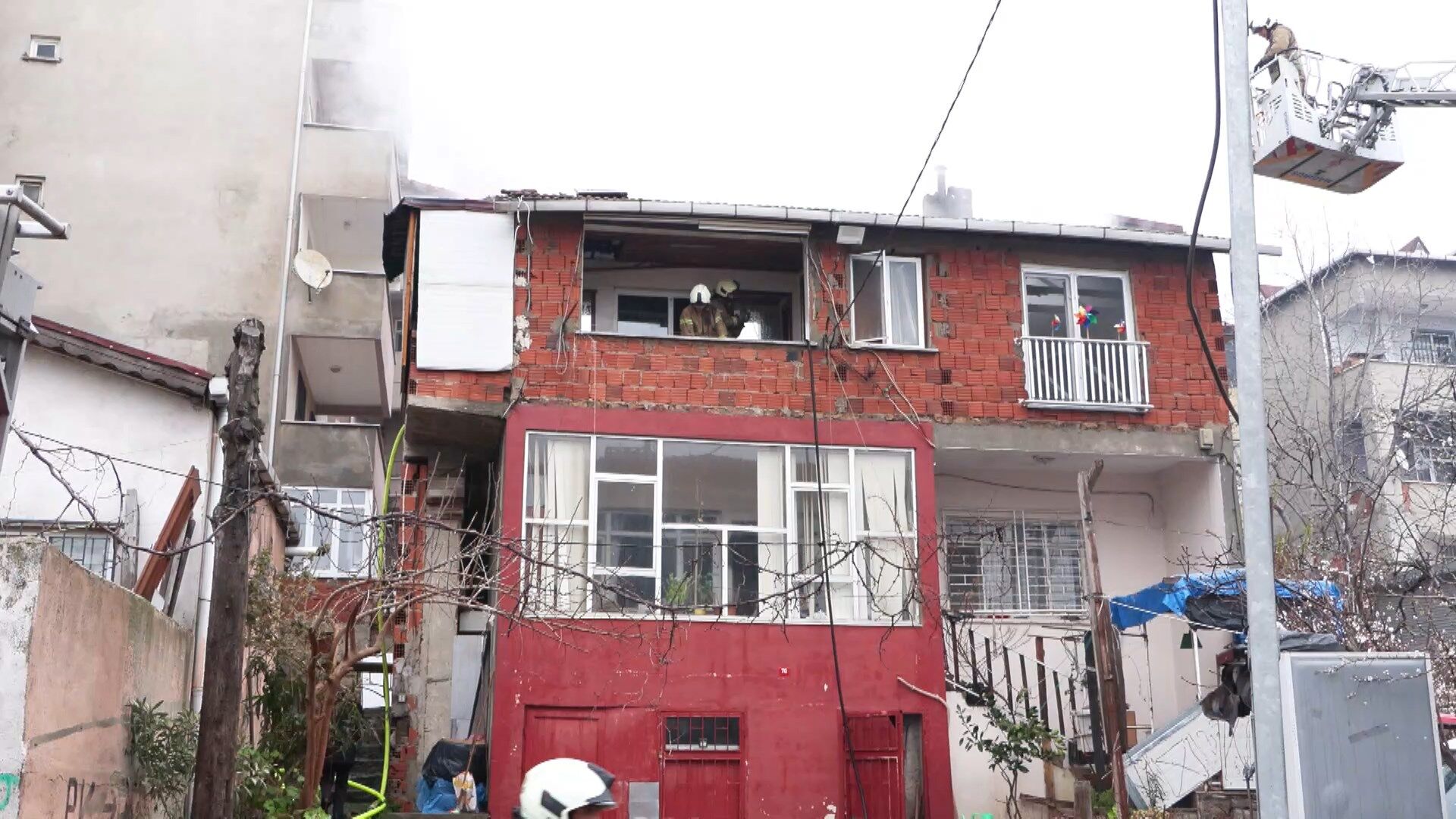 I S T A N B U L M A L T E P E D E 3 K A T L I B I N A N I N C A 1225682 364450