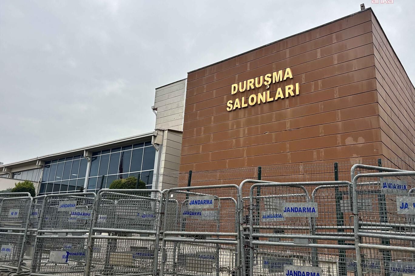 Listede Olmayan Avukatlar Salona Alınmıyor