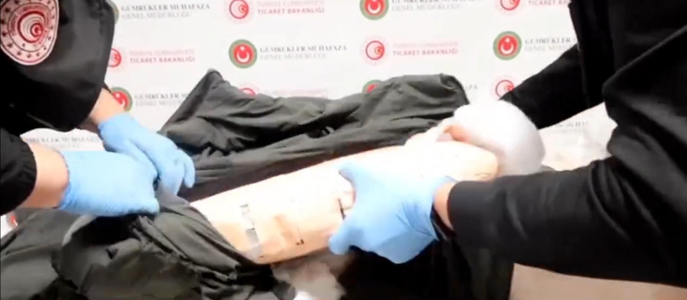 K A P I K U L E D E 2 Y O L C U N U N M O N T U N D A 12 K I L O 1230579 366041