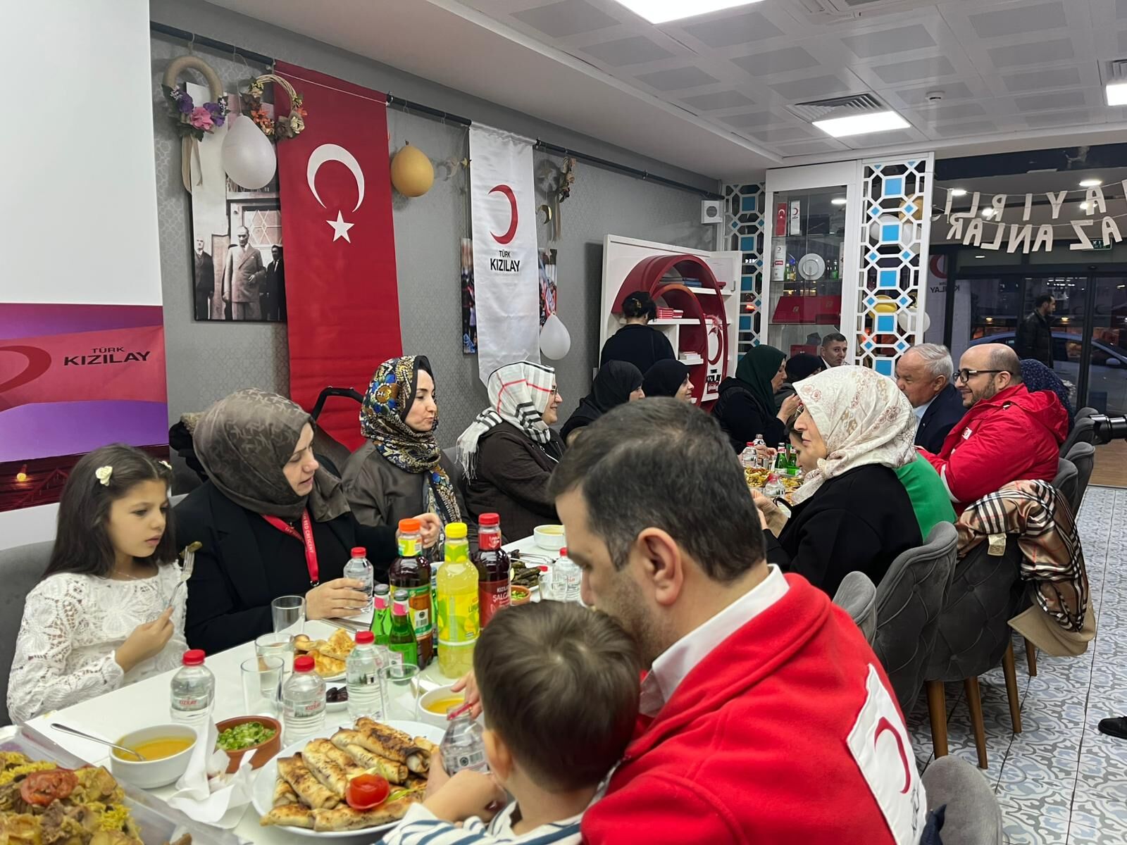 K I Z I L A Y G E N E L B A S K A N I Y I L M A Z G A Z Z E L I K 1193421 354755