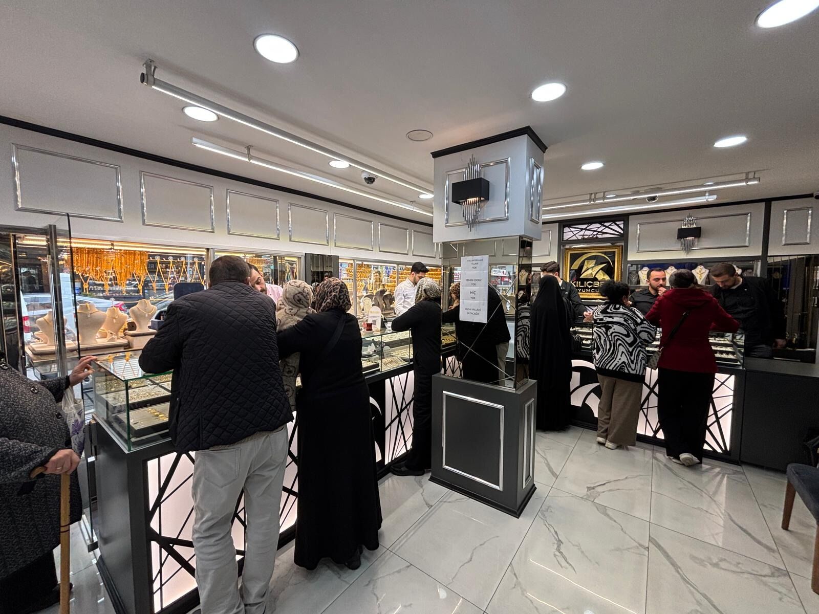 K U Y U M C U S A T A C A K A L T I N K A L M A Y I N C A D U K K A N I 1226906 364874