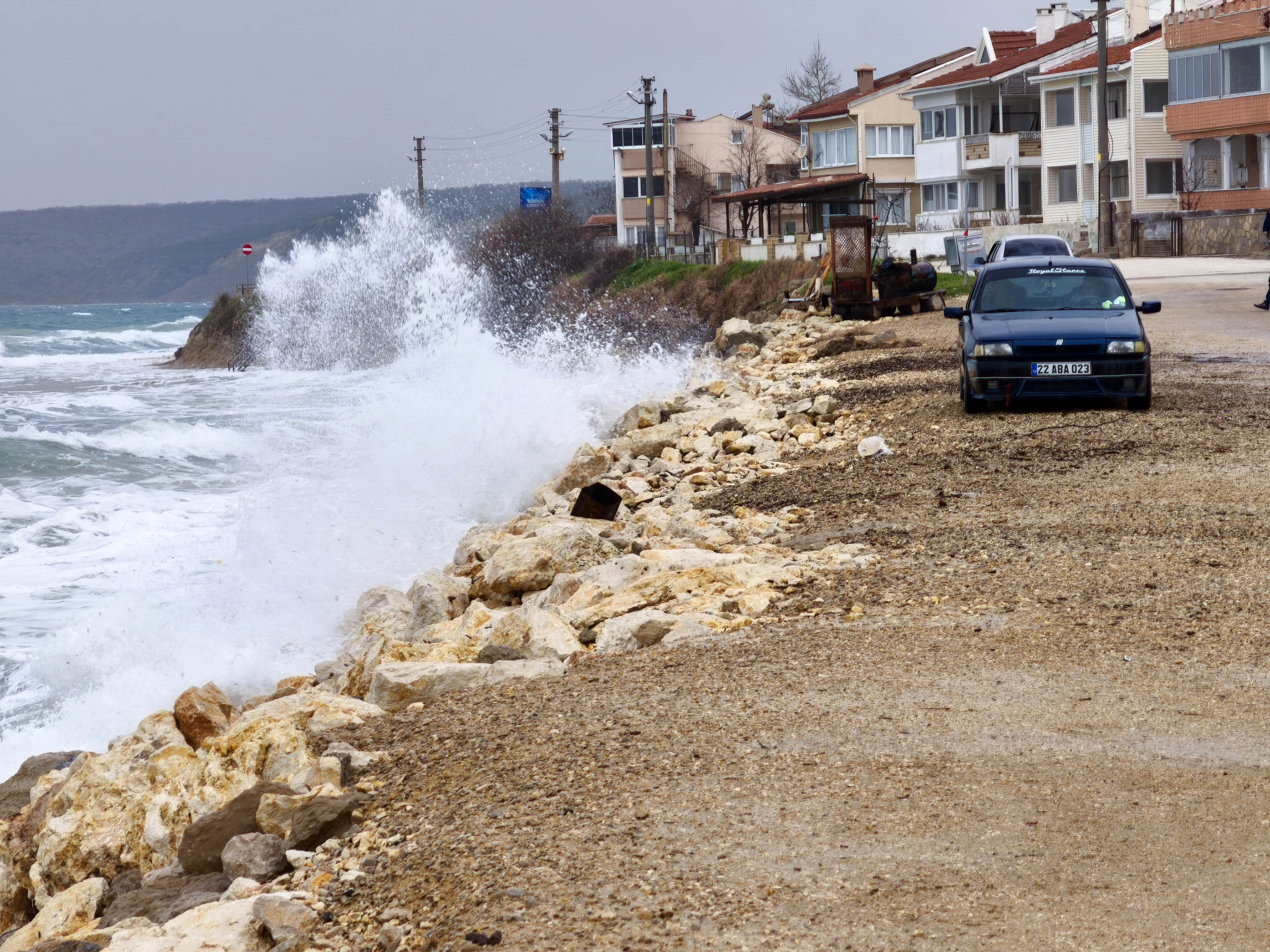 K U Z E Y E G E D E N I Z I I C I N F I R T I N A U Y A R I S I 1222630 363525