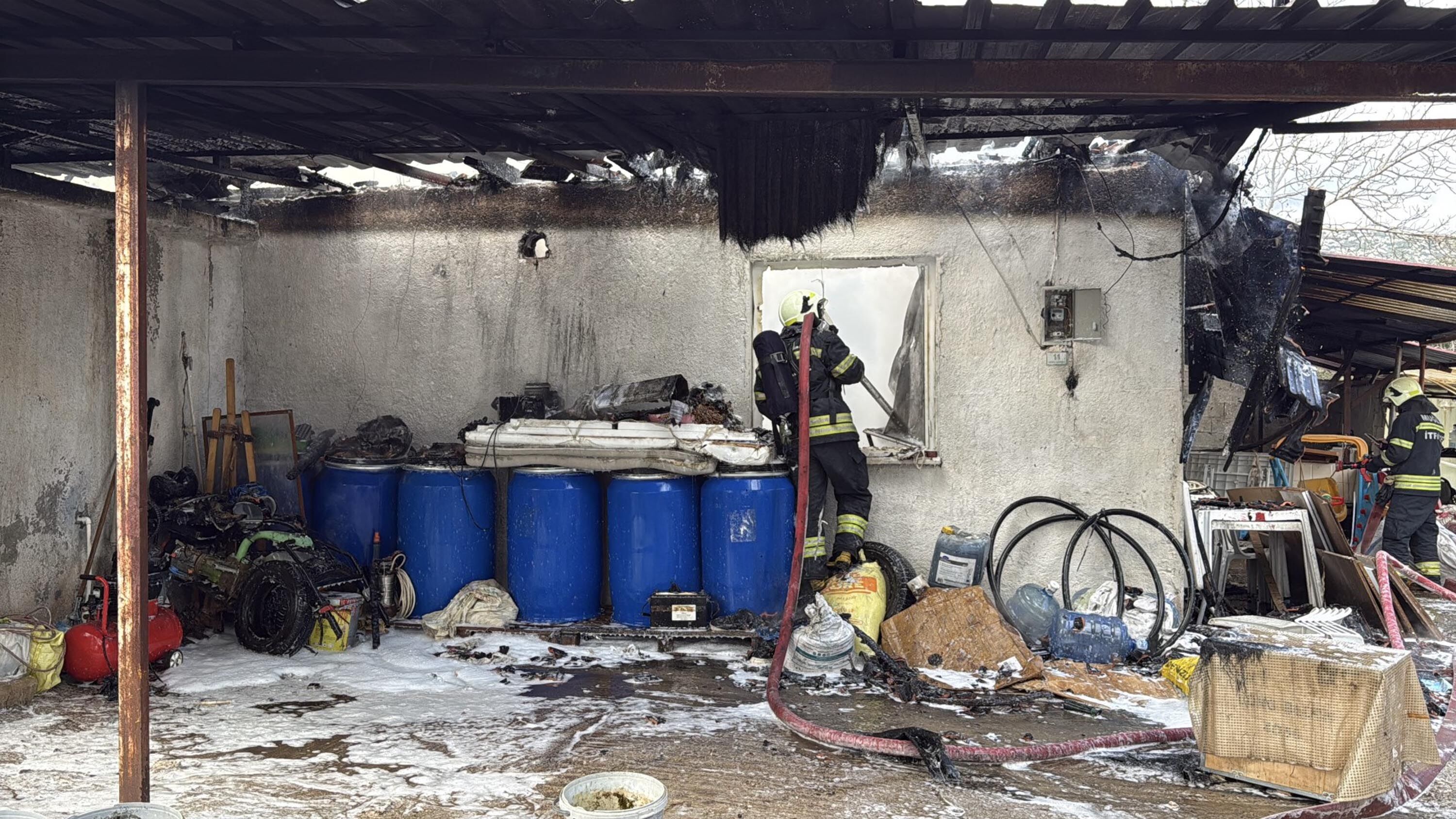 M U G L A’ D A E V D E C I K A N Y A N G I N D A A I L E A L E V L E 1234938 367264