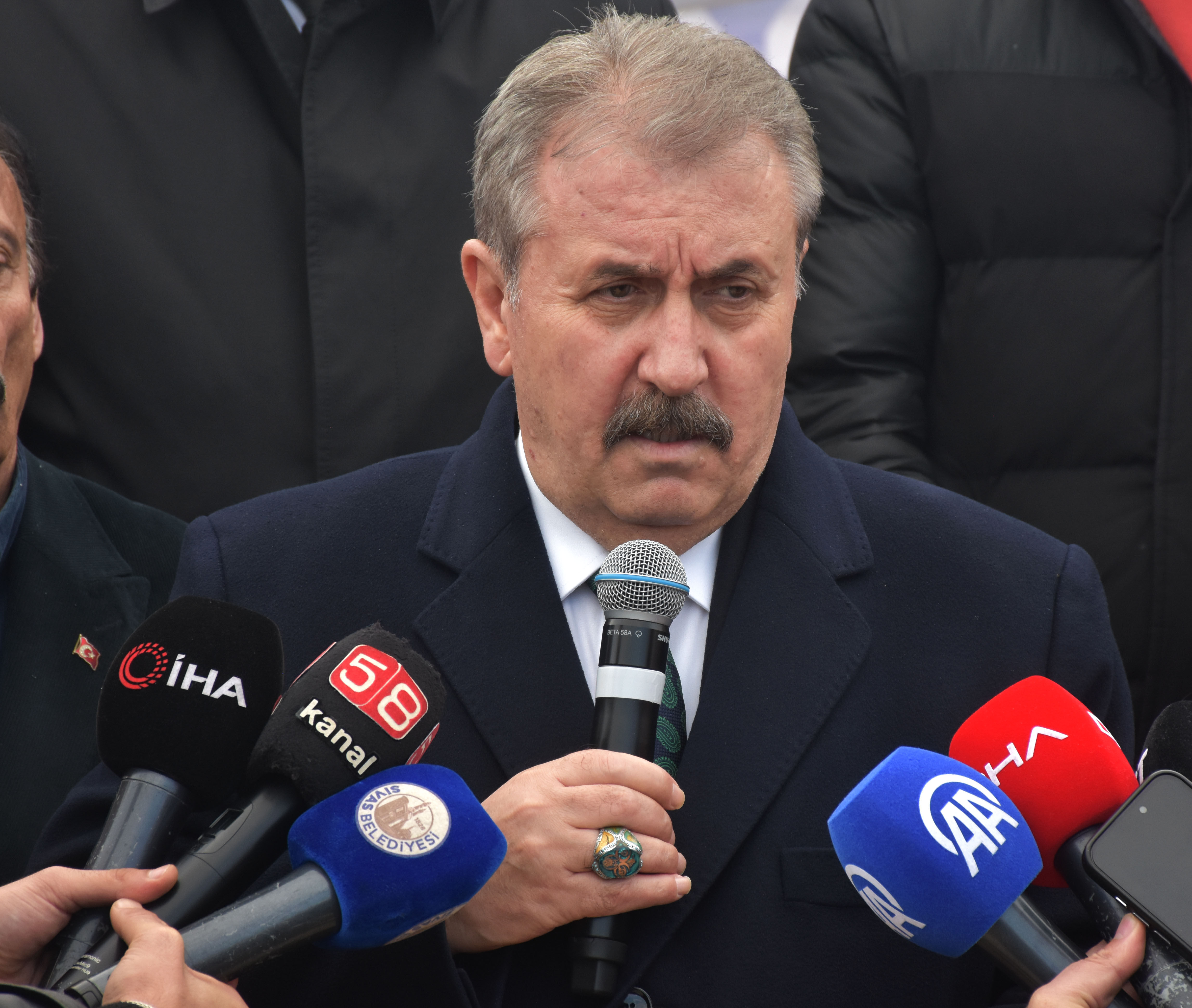 M U S T A F A D E S T I C I ( M U H S I N Y A Z I C I O G L U) B U 1230585 366042