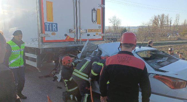 O T O M O B I L T I R’ A A R K A D A N C A R P T I 1 Y A R A L I 1211455 360260