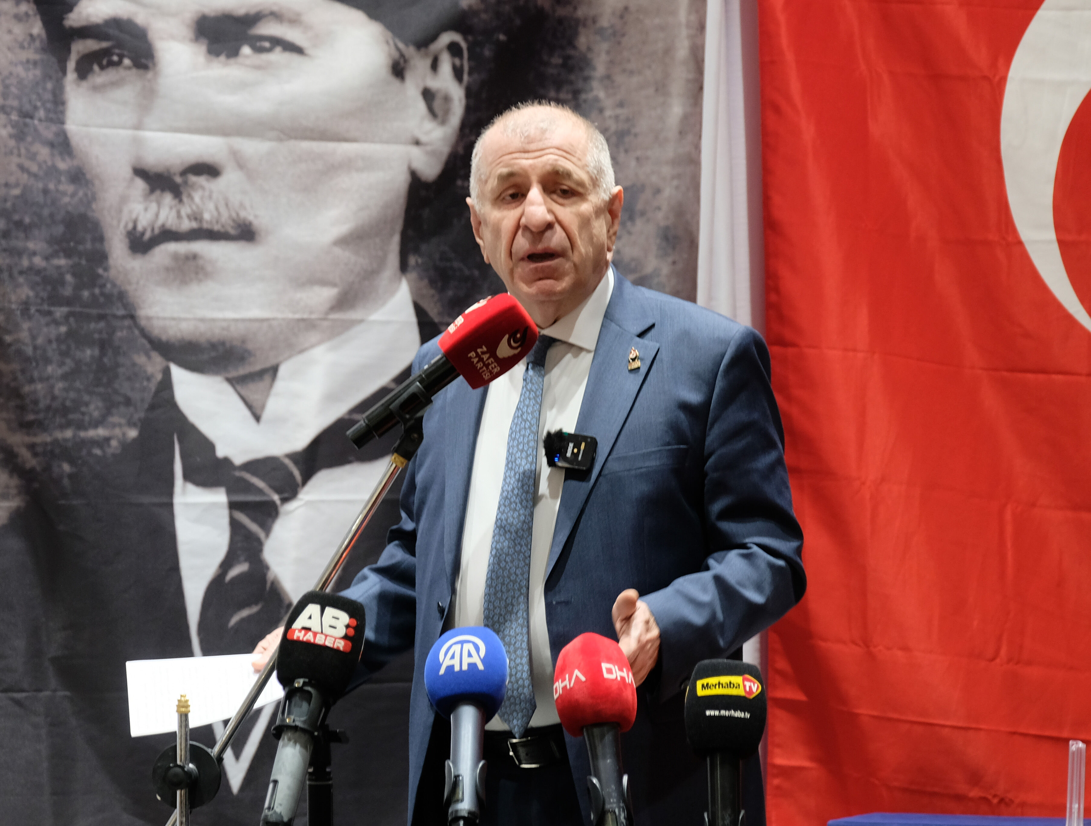 Ümit Özdağ'dan Milli Güvenlik Vurgusu: Hızla Adım Atılmalı