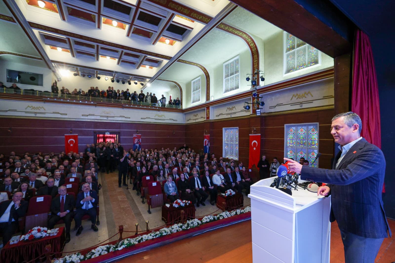 O Z G U R O Z E L 1 M A R T 2003 D I R E N I S I B E L G E 1191951 354250