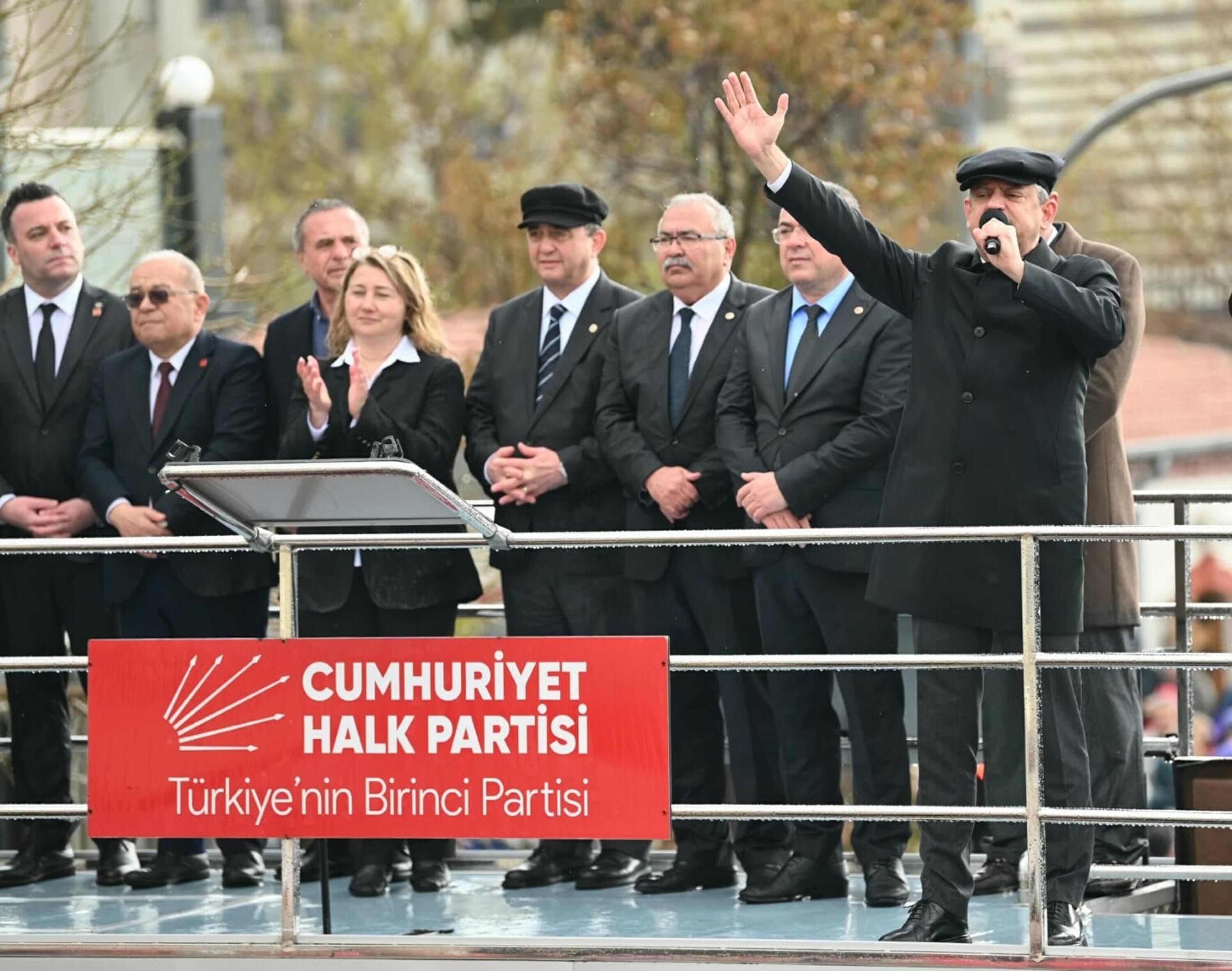 O Z G U R O Z E L N E O M E R’ I N E E K R E M’ I V E R I R I Z 1234893 367251