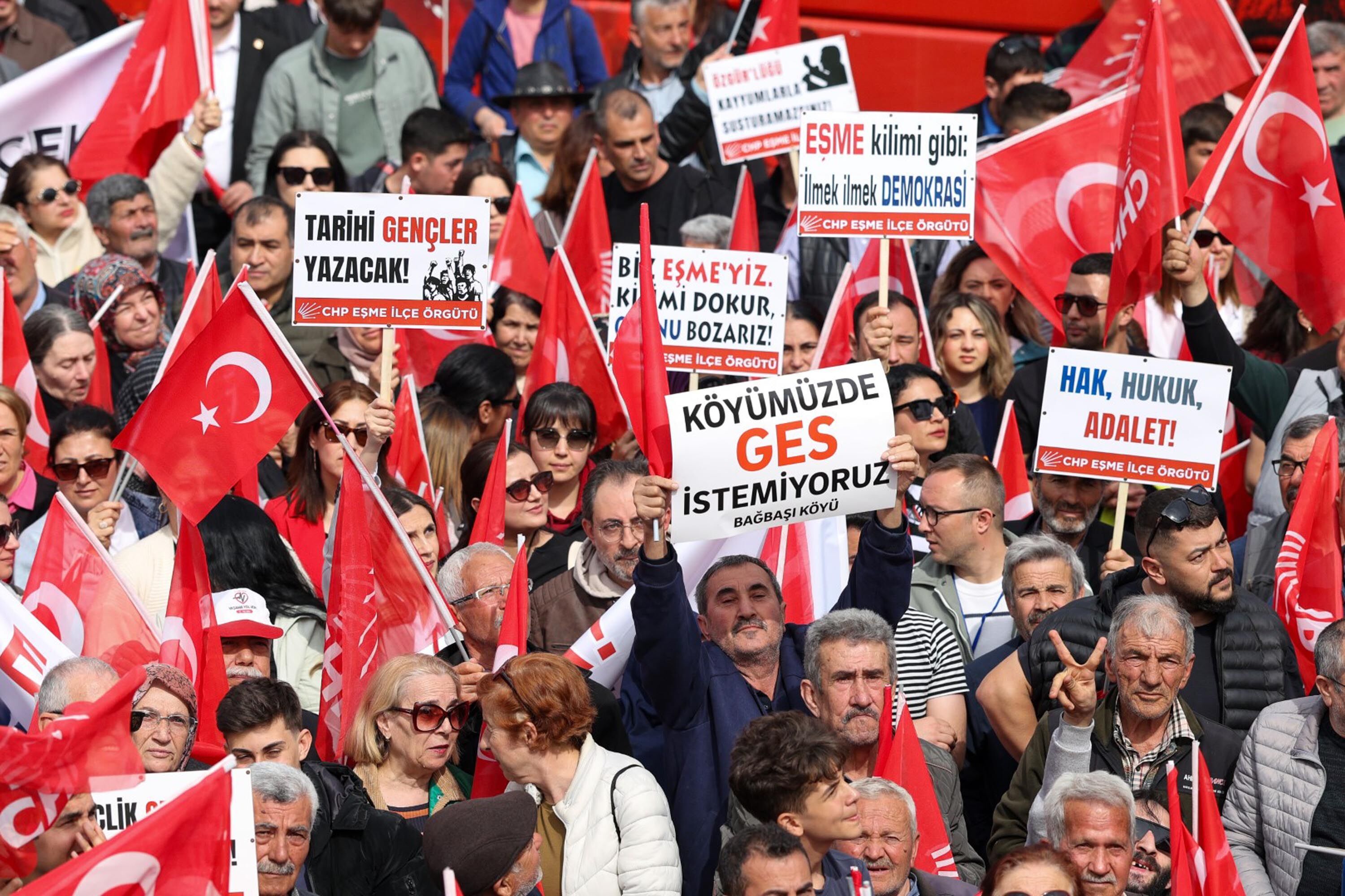 O Z G U R O Z E L O M U Z O M U Z A I K T I D A R A Y U R U Y O R U 1212838 360655