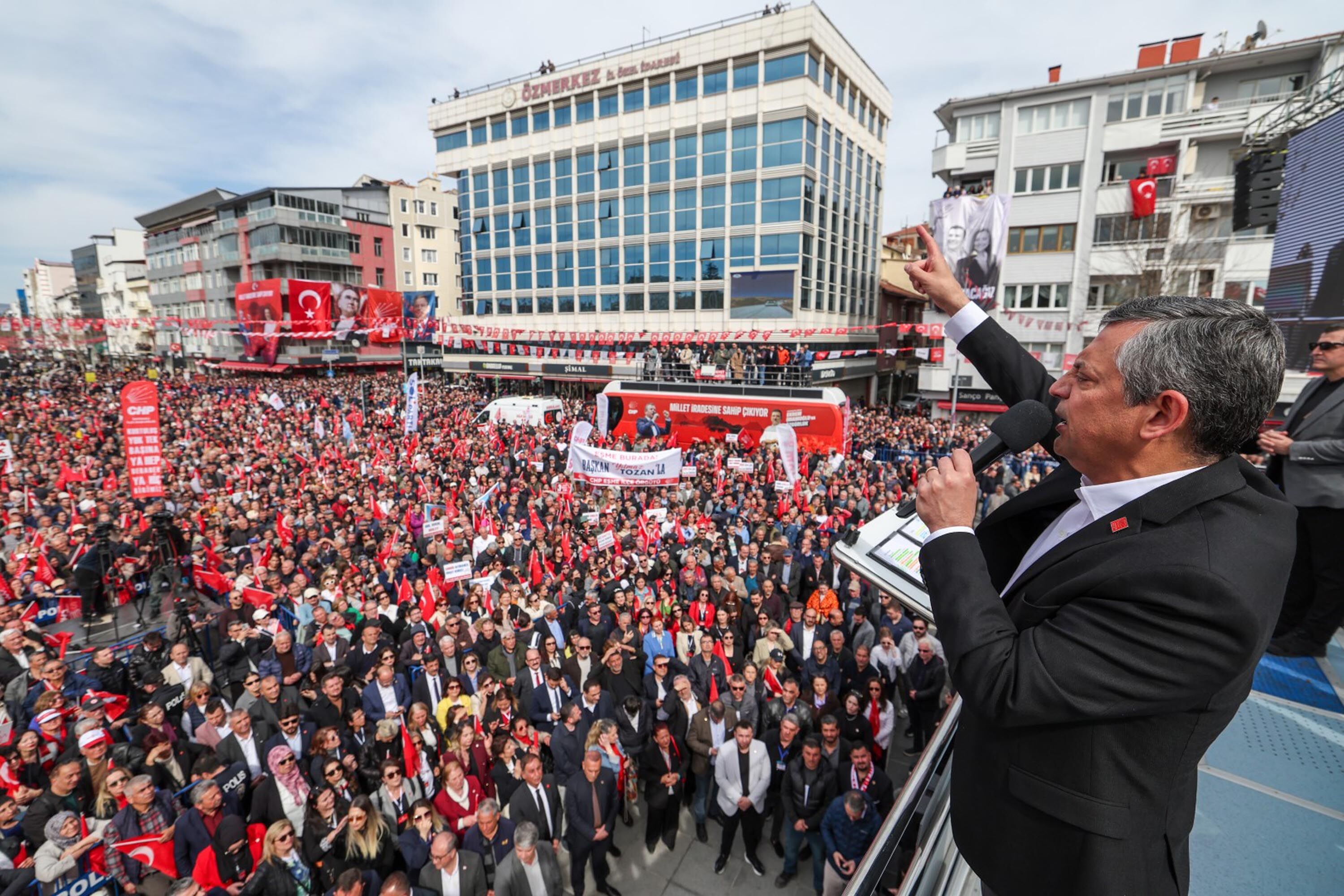 O Z G U R O Z E L O M U Z O M U Z A I K T I D A R A Y U R U Y O R U 1212839 360655