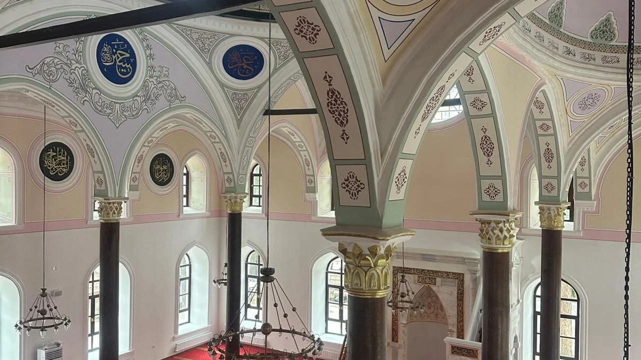 Restore Edilen 3 Tarihi Cami Bayramda İbadete Açılacak
