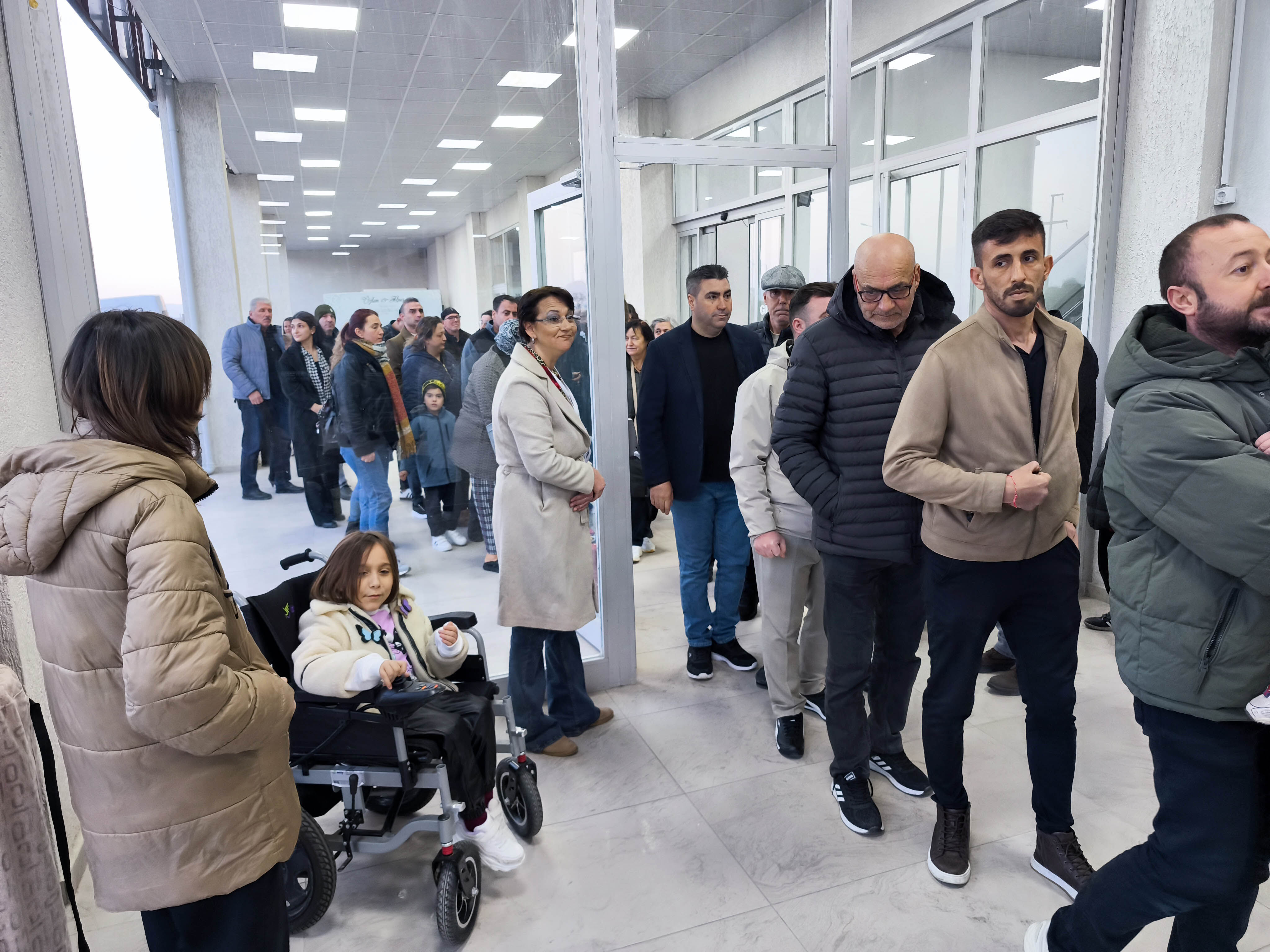 S M A’ L I M E L E K’ E D E S T E K I C I N B I N K I S I I F T 1213155 360755