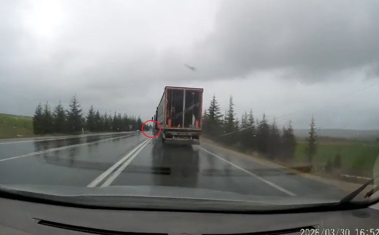 T I R’ I N O T O M O B I L E C A R P I P S U R U K L E D I G I K A Z A 1236829 367828