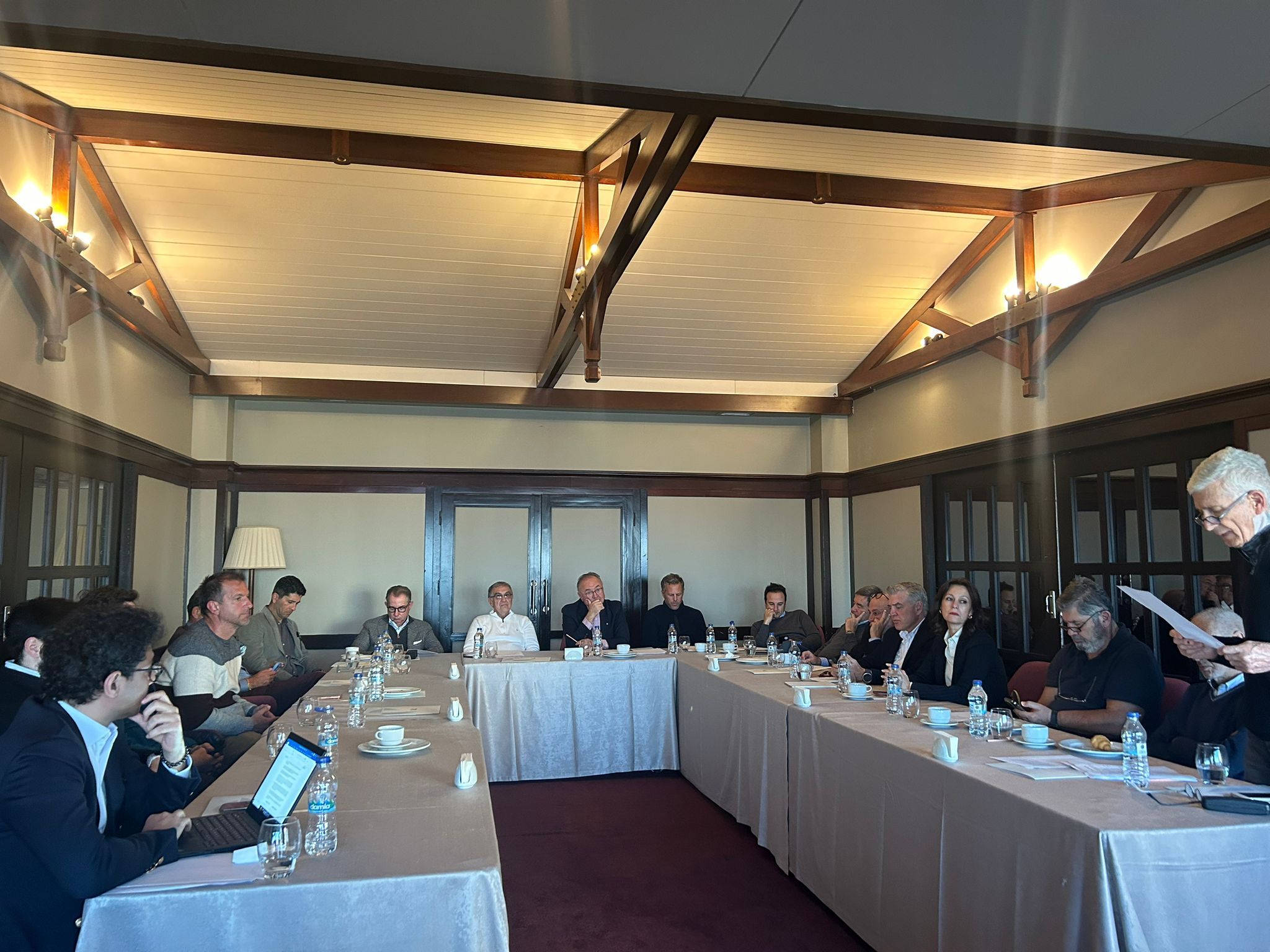 T U R K I Y E A C I K D E N I Z Y A R I S K U L U B U’ N U N Y E N I 1209635 359726