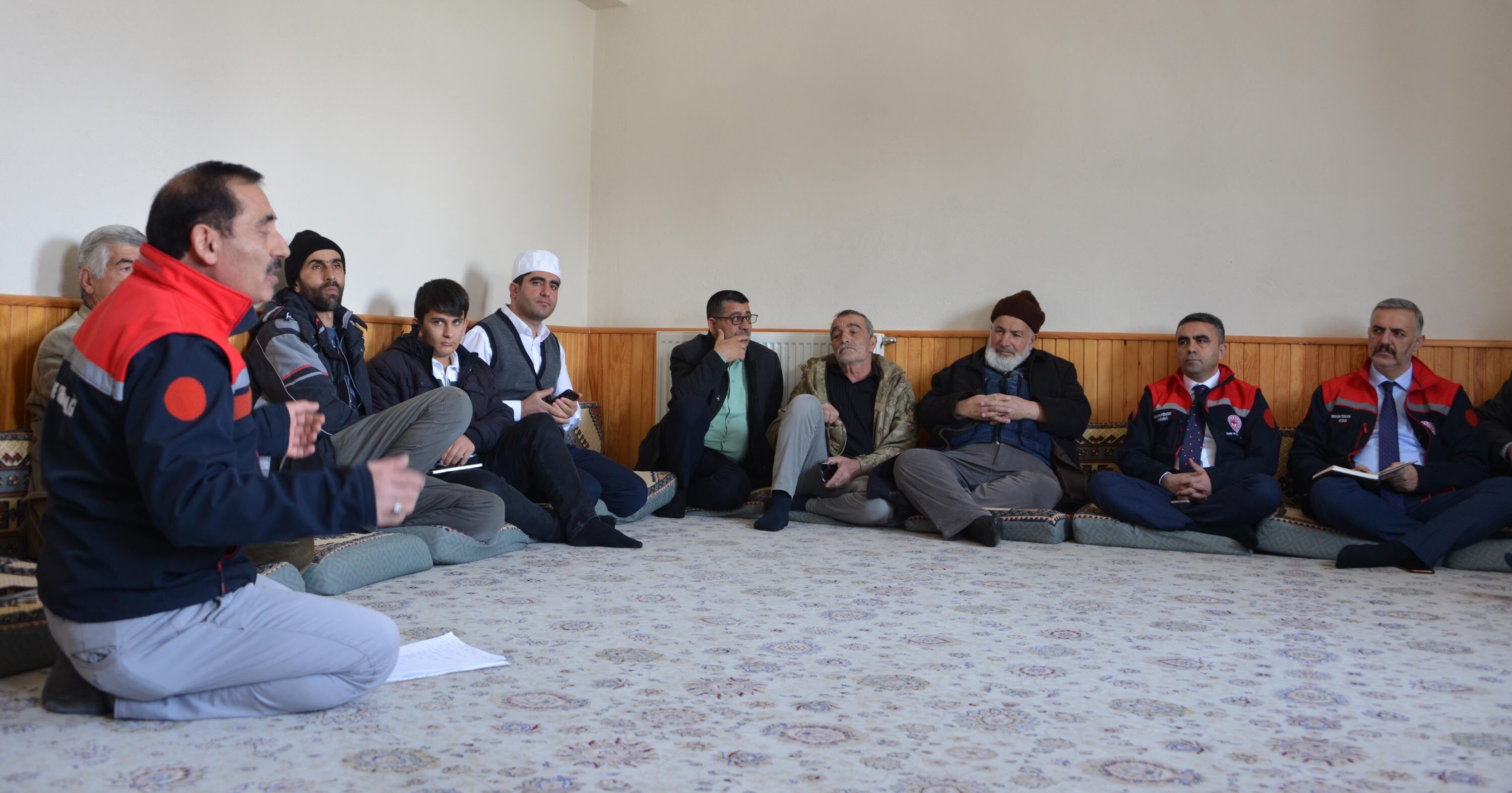 Tarimda ‘Cuma Bulusmalari’ 1211951 360406 (1)