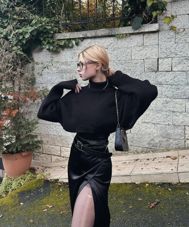 Zeynep Atilgan In Derin Yirtmacindaki Ayrinti 19680971 816 M