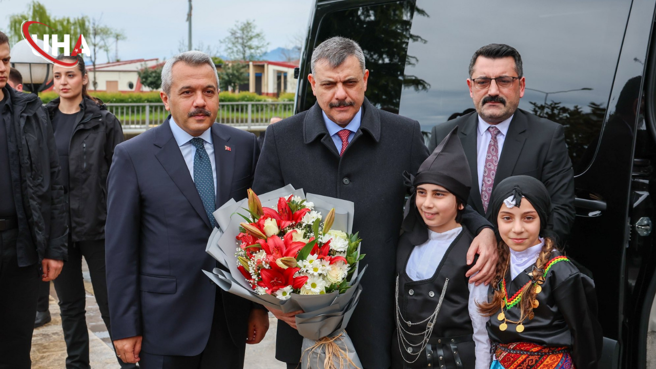 bakan-ciftci-dijital-tehditlere-onlem