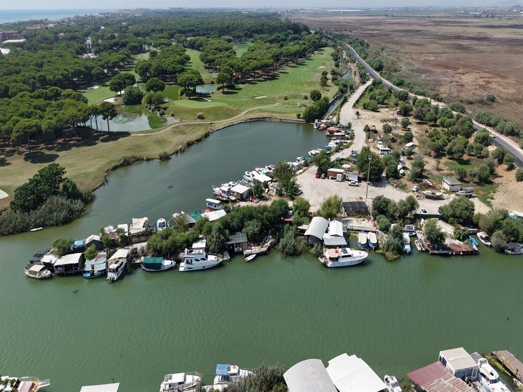 Acısu'daki 300 Kaçak Konteynere Yıkım Kararı