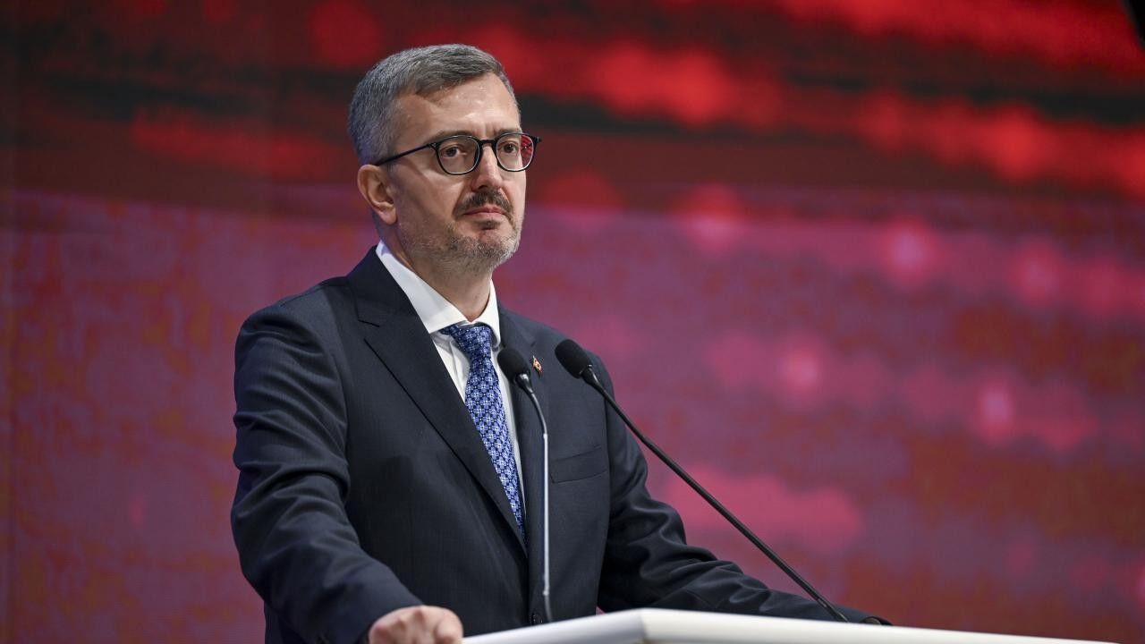 Burhanettin Duran: Filistinlilere Uygulanması Öngörülen İdam Düzenlemesini Şiddetle Kınıyorum