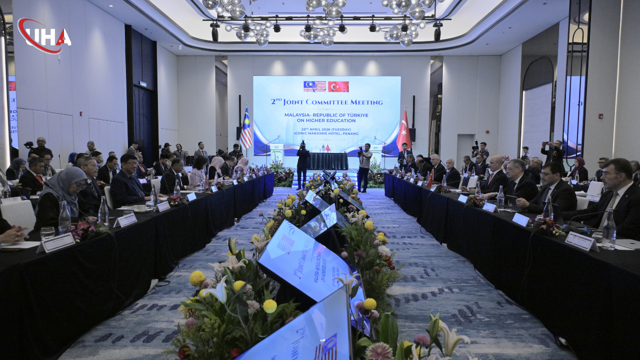 erol-ozvar-malezyada-is-birligi