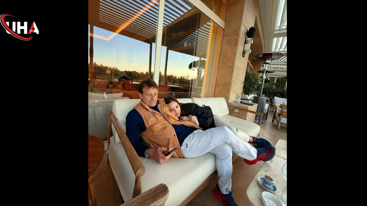 cilingir-ailesi-mutluluk-pozu