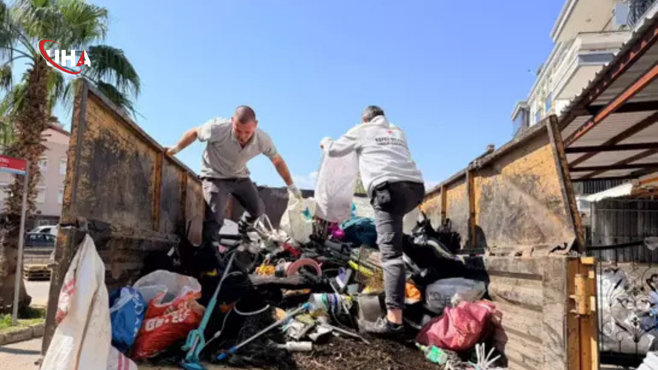 3-yilda-20-kamyon-cop-cikarildi