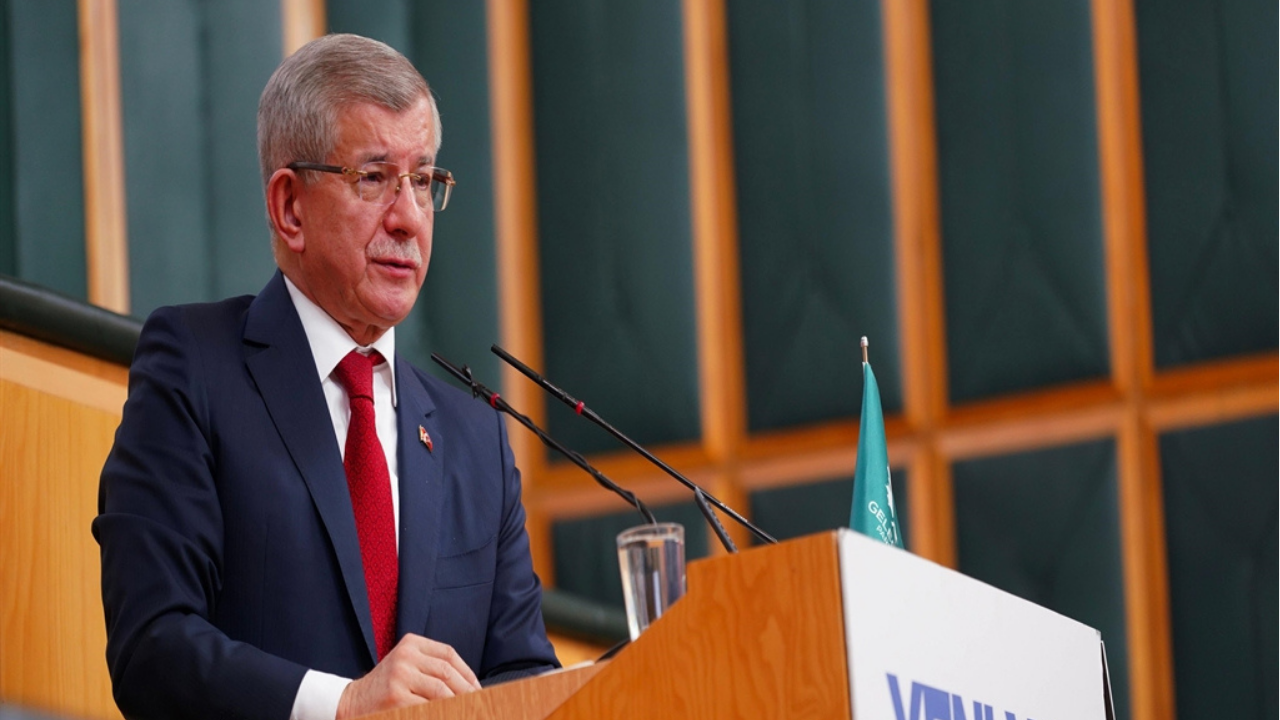 Davutoğlu: Çatışma Başladığında Kriz Yönetimi Kurulmalıydı