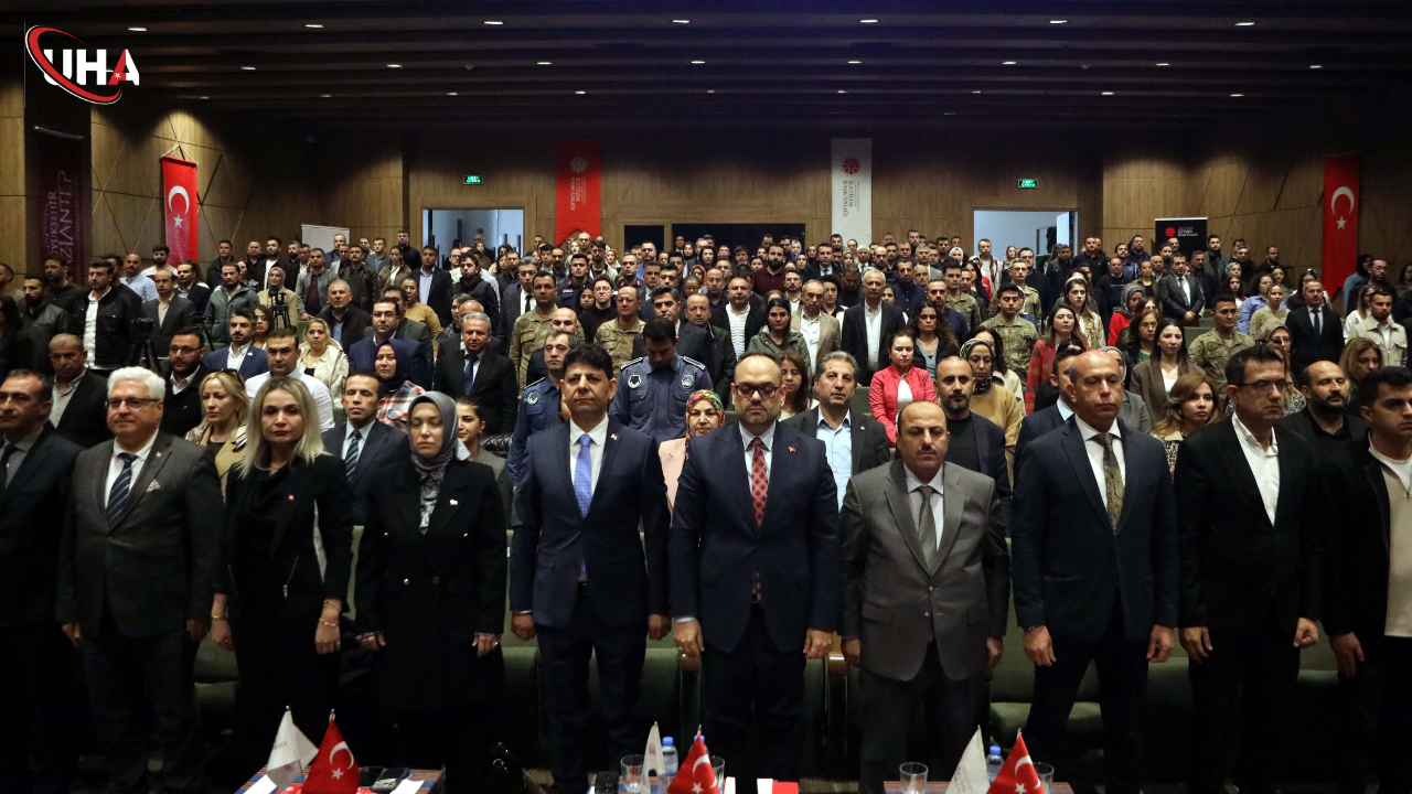 ilhami-giray-sahin-devletin-acilan-kapisi