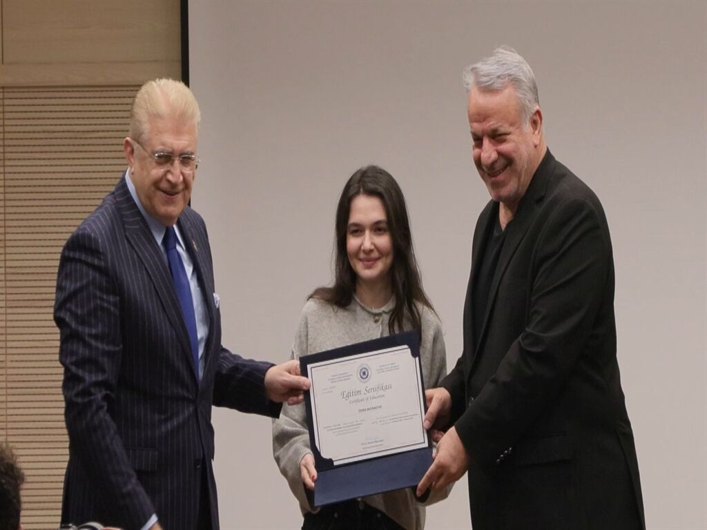 İstanbul Aydın Üniversitesi2