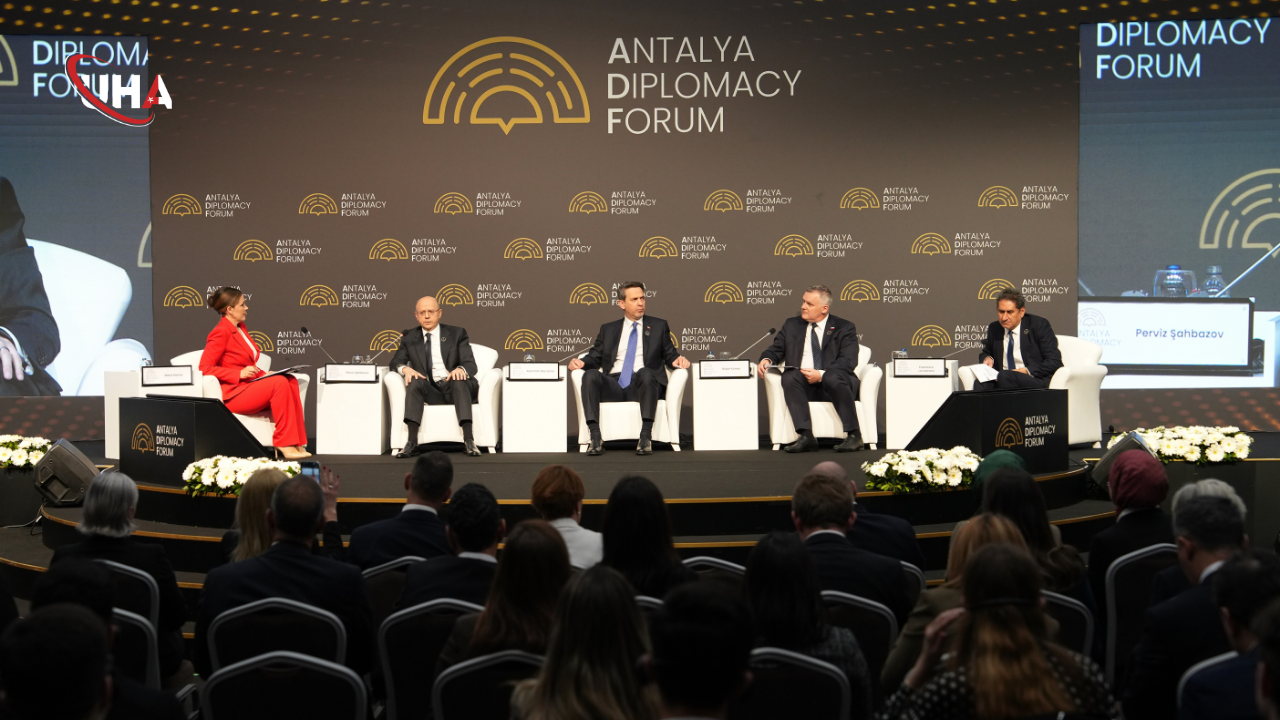 bakan-bayraktar-krizlere-alisigiz