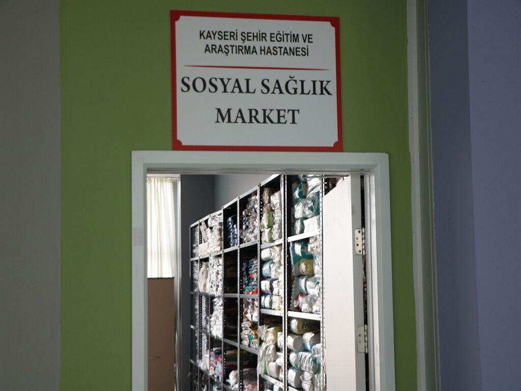 Kahramanmaraş Depremleri Sonrası Kurulan ‘Sosyal Market’ten Son 2 Yılda 5 Bin Hastaya Yardım2