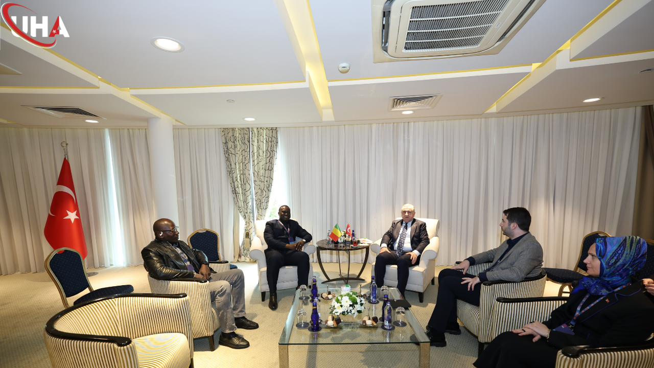 bakan-bak-spor-diplomasisi