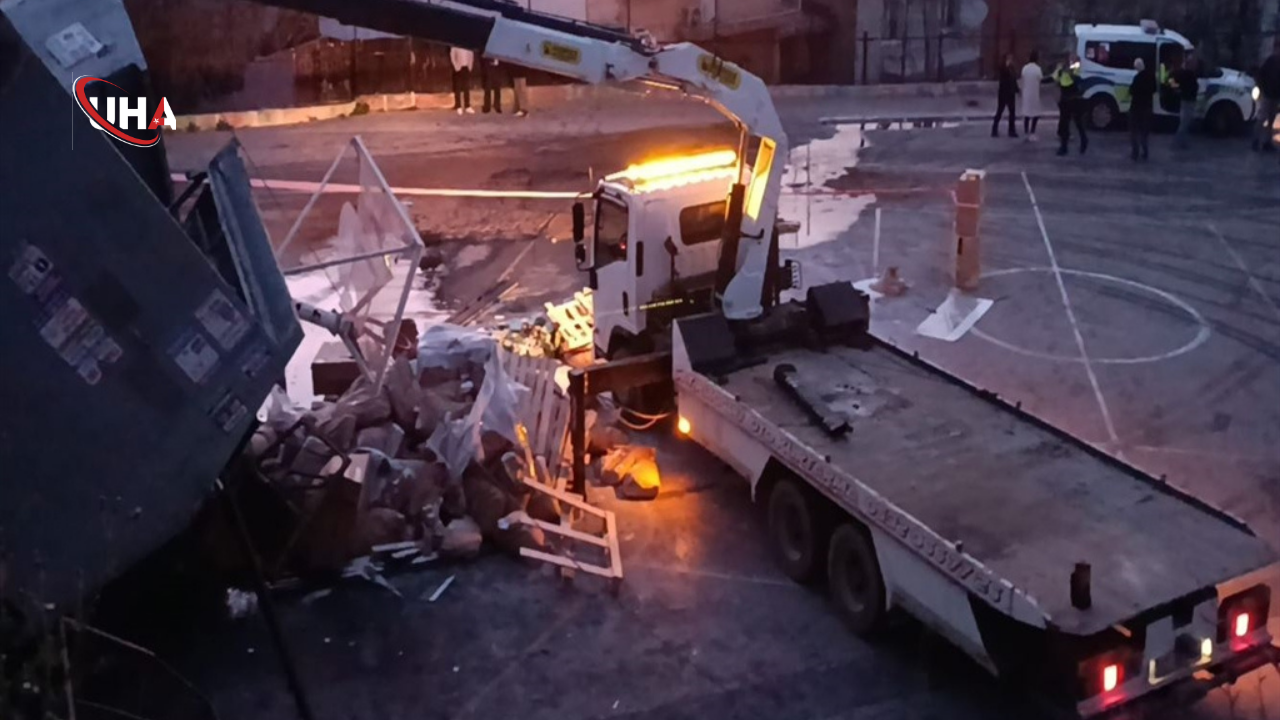 freni-patlayan-kamyon-okula-uctu