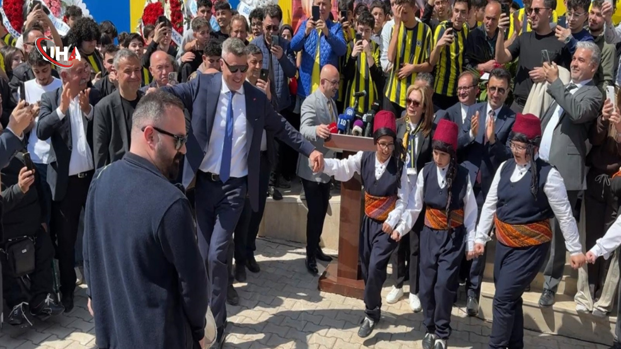 sadettin-saran-memleketine-spor-salonu-acti