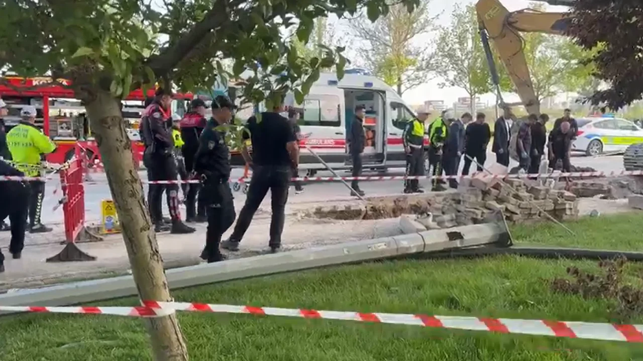2Işçi Göçük Altında Kaldı 1